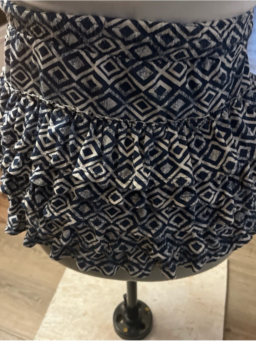 Aeropostale Navy and White Geometric Ruffle Mini Skirt